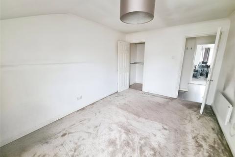 2 bedroom flat to rent, Peartree Avenue, Hampshire SO19