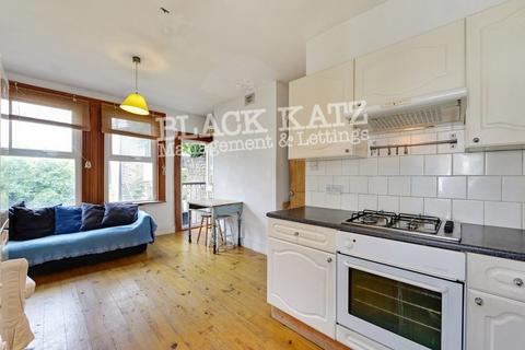 3 bedroom apartment to rent, SW2