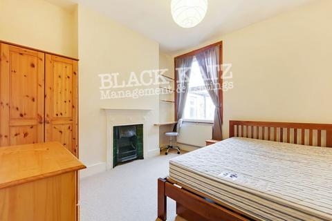 3 bedroom apartment to rent, SW2