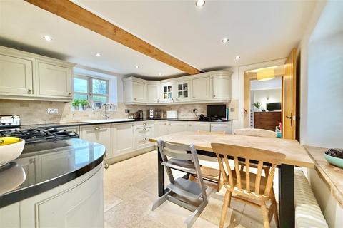 13 Chapel Lane, Caythorpe, Grantham, NG32 3EG
