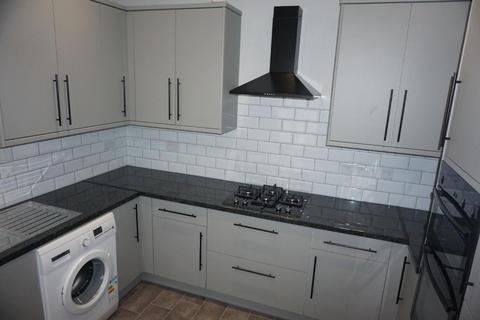 7 bedroom house to rent, Gloucester Road, Bristol BS7