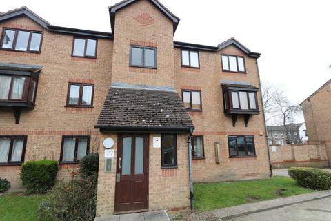 1 bedroom flat to rent, Heberden Court, Purfleet-On-Thames