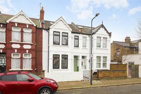 4 bedroom terraced house for sale, Balmoral Road, London NW2