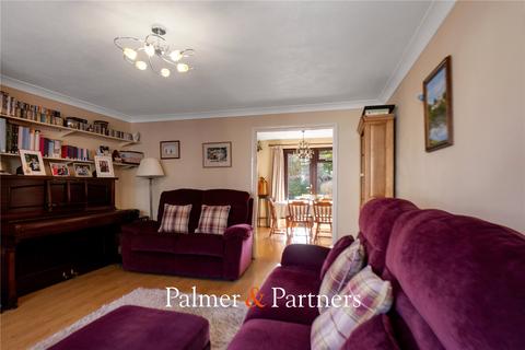 3 bedroom semi-detached house for sale, The Brambles, Lexden, Colchester, Essex, CO3