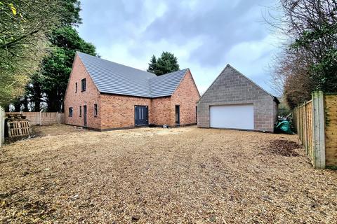 4 bedroom detached house for sale, Stonegate, Cowbit