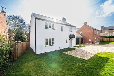 4 bedroom detached house for sale, Main Street, Leicester LE8