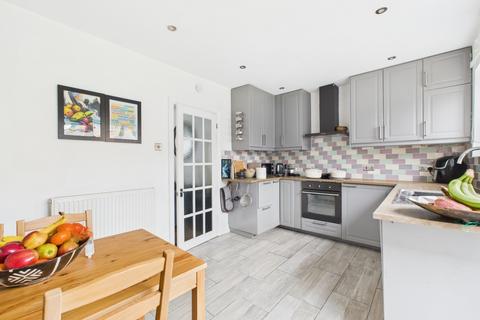 2 bedroom terraced house for sale, Mill Road, Leighton Buzzard, Bedfordshire, LU7