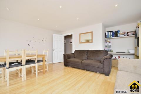 35 Weston Drive, Caterham, CR3 5XY