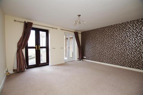 3 bedroom semi-detached house for sale, Swinburne Place, Royal Wootton Bassett SN4