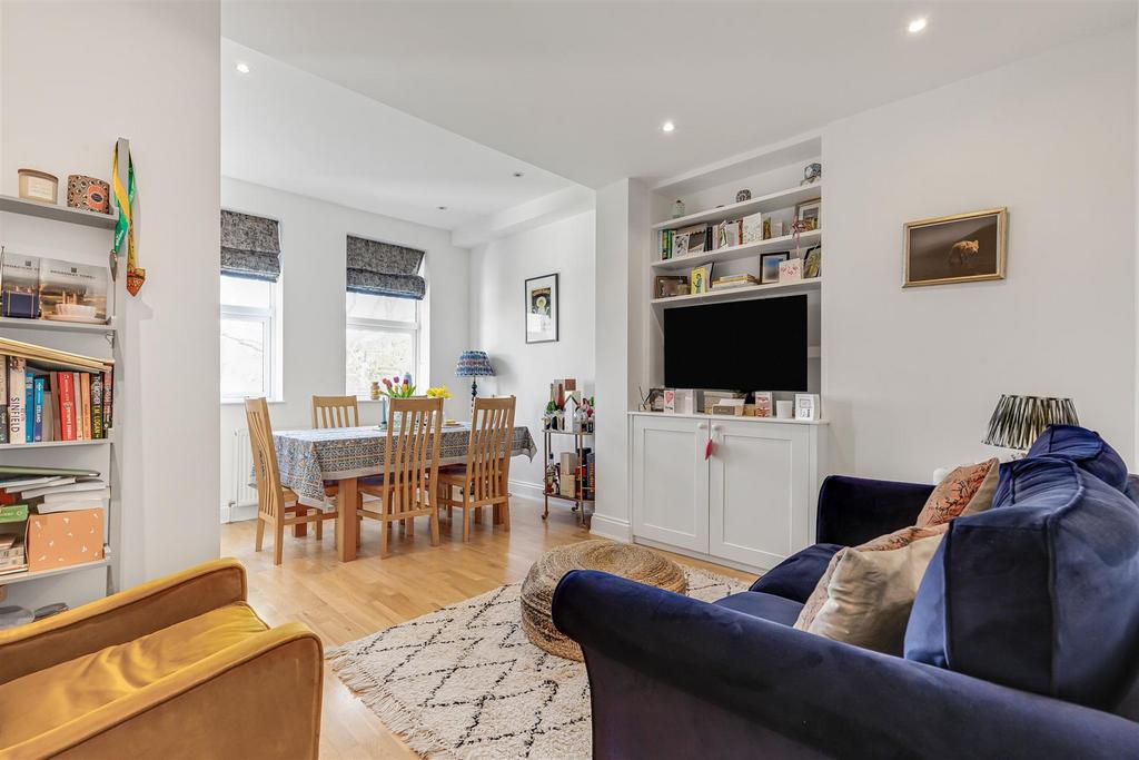 James anderson-36c santos road-putney  5 .jpg