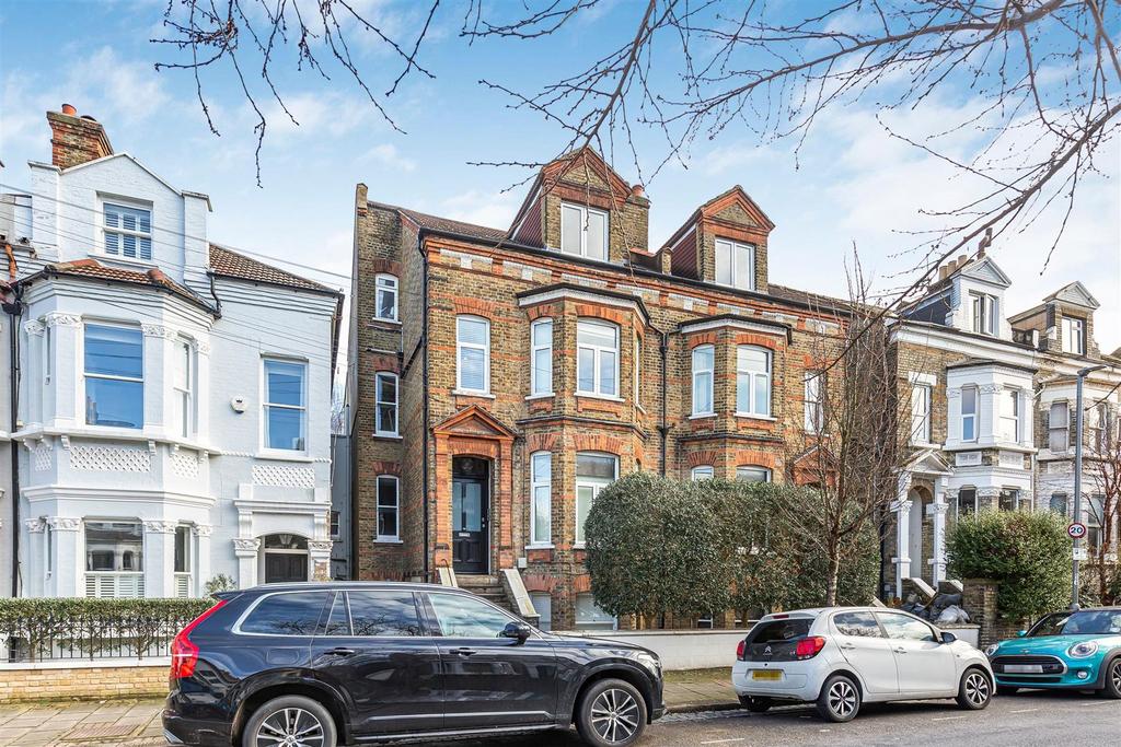 James anderson-36c santos road-putney  15 .jpg