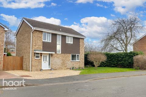 4 bedroom detached house for sale, Syston Grove, Lincoln