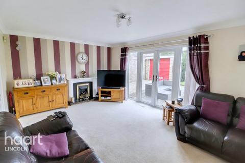 4 bedroom detached house for sale, Syston Grove, Lincoln