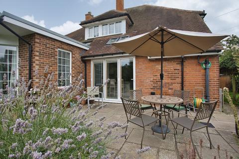 6 Broadfield Road, Folkestone, CT20 2JT