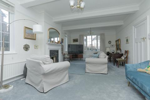 6 Broadfield Road, Folkestone, CT20 2JT