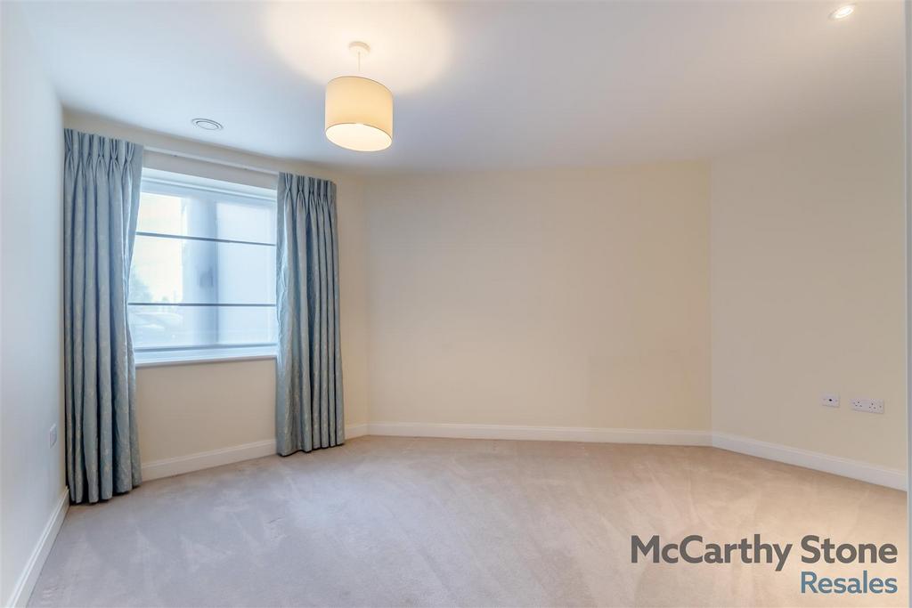 8639131-interior08.jpg