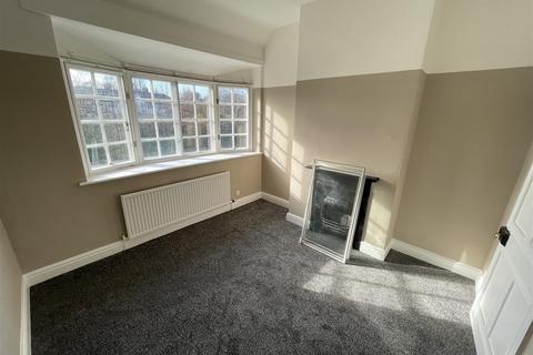82 Greendale Road, Wirral, CH62 4XD