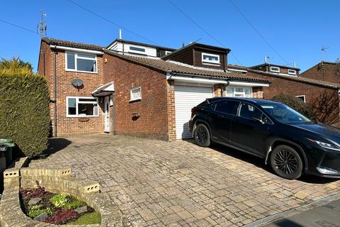 Ryder Close, Bovingdon HP3