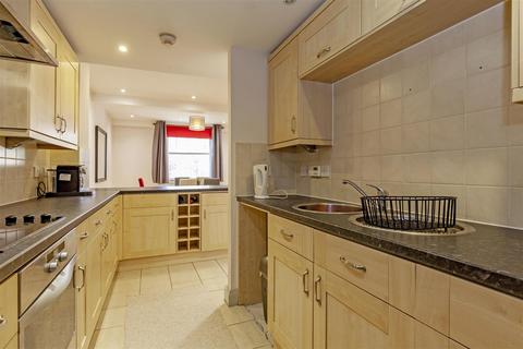 2 bedroom apartment for sale, Ashopton Road, Bamford, Hope Valley