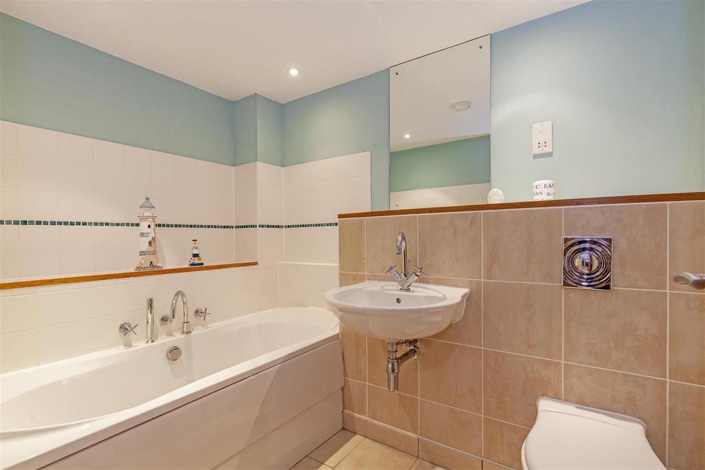 Bathroom-1.jpg