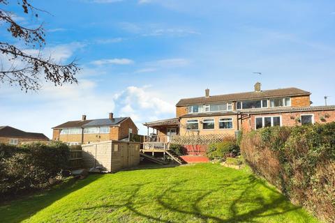 3 bedroom semi-detached house for sale, Saltersford Grove, Grantham, NG31