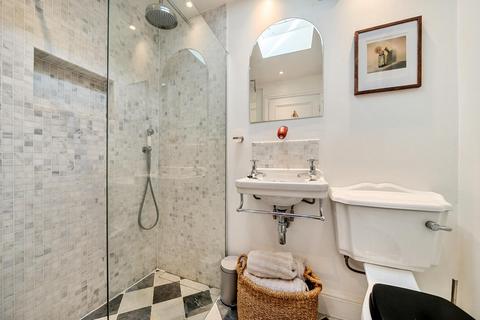 1a Dingwall Road, London, SW18 3AZ