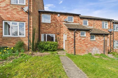 4 bedroom terraced house for sale, Churchill Drive, Marlow SL7