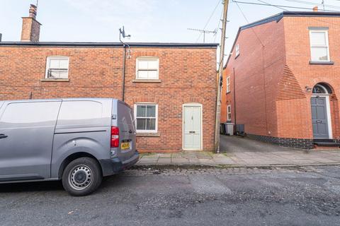 2 bedroom end of terrace house for sale, James Street, Macclesfield SK11