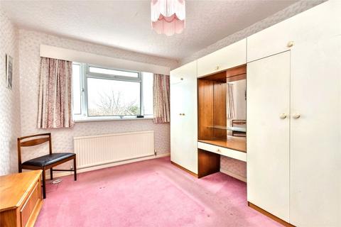 3 bedroom semi-detached house for sale, Smalewell Drive, Pudsey, West Yorkshire