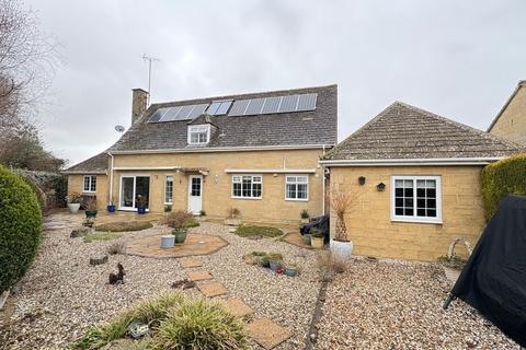 3 bedroom detached house for sale, Lodersfield, Lechlade, Gloucestershire, GL7