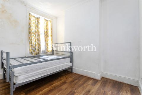 34a Keston Road, London, N17 6PN