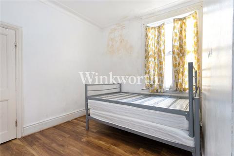 34a Keston Road, London, N17 6PN