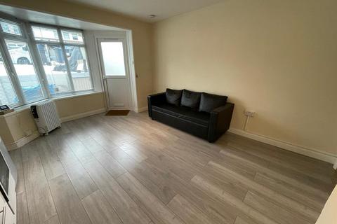 1 bedroom maisonette to rent, Woodcote Avenue, Mill Hill