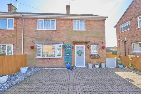 3 bedroom semi-detached house for sale, Oak Road, Desford