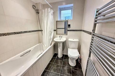 17a Alexandra Road, Fordingbridge, SP6 1EJ