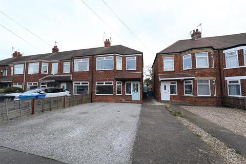 3 bedroom end of terrace house for sale, Briarfield Road, Hull