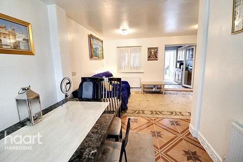 4 bedroom terraced house for sale, Barrett Street, Smethwick