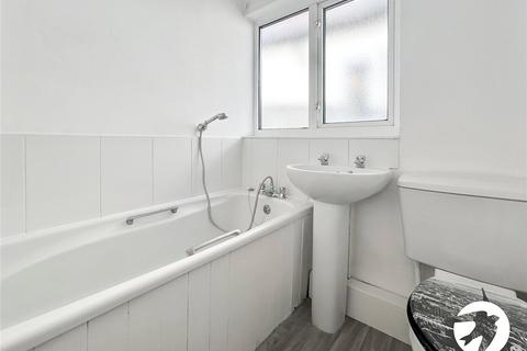 2 bedroom bungalow to rent, Grosvenor Road, Belvedere, DA17