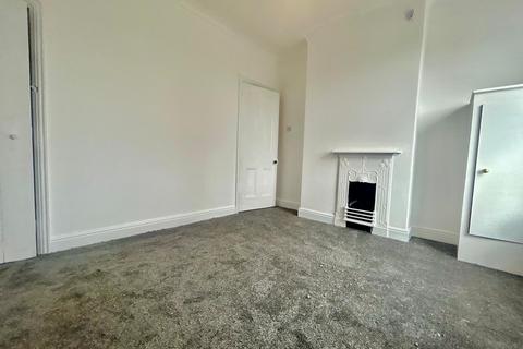 2 bedroom house to rent, Queensgate, Beverley, East Riding of Yorkshire, UK, HU17