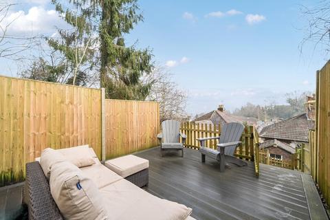 2 bedroom end of terrace house for sale, Latimer Road, Godalming, GU7