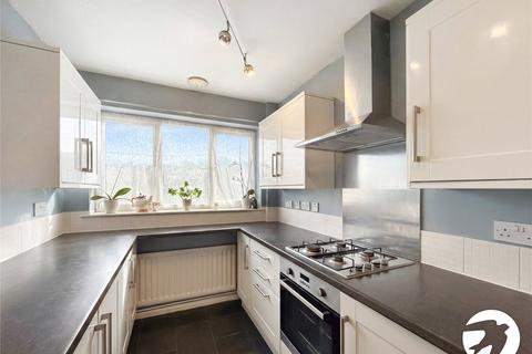 3 bedroom semi-detached house to rent, Princes Avenue, Walderslade, Chatham, Kent, ME5