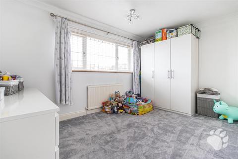 undefined, Challock Lees, Basildon SS13