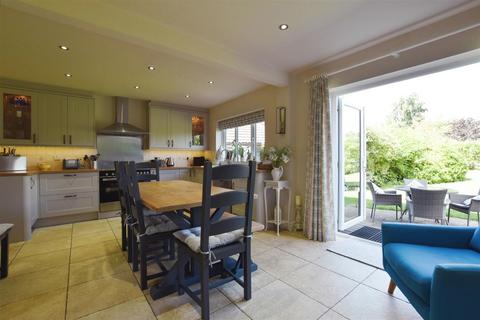 4 bedroom detached house for sale, Greatford, Stamford