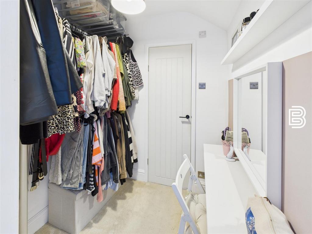 CAM03787 G0-PR0083-STILL026.jpg