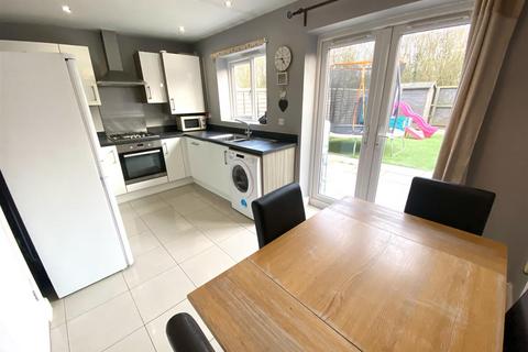 3 bedroom terraced house for sale, Holgate Drive, Shrewsbury