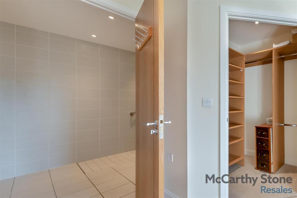8638982-interior23.jpg