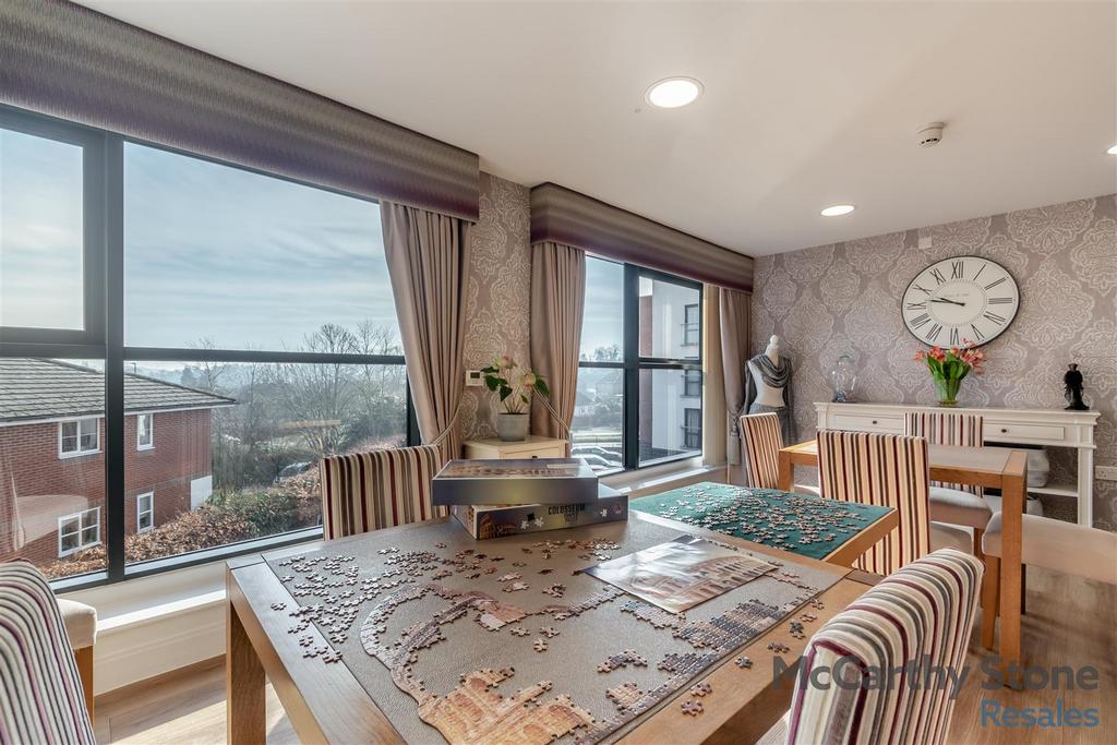 8638982-interior15.jpg