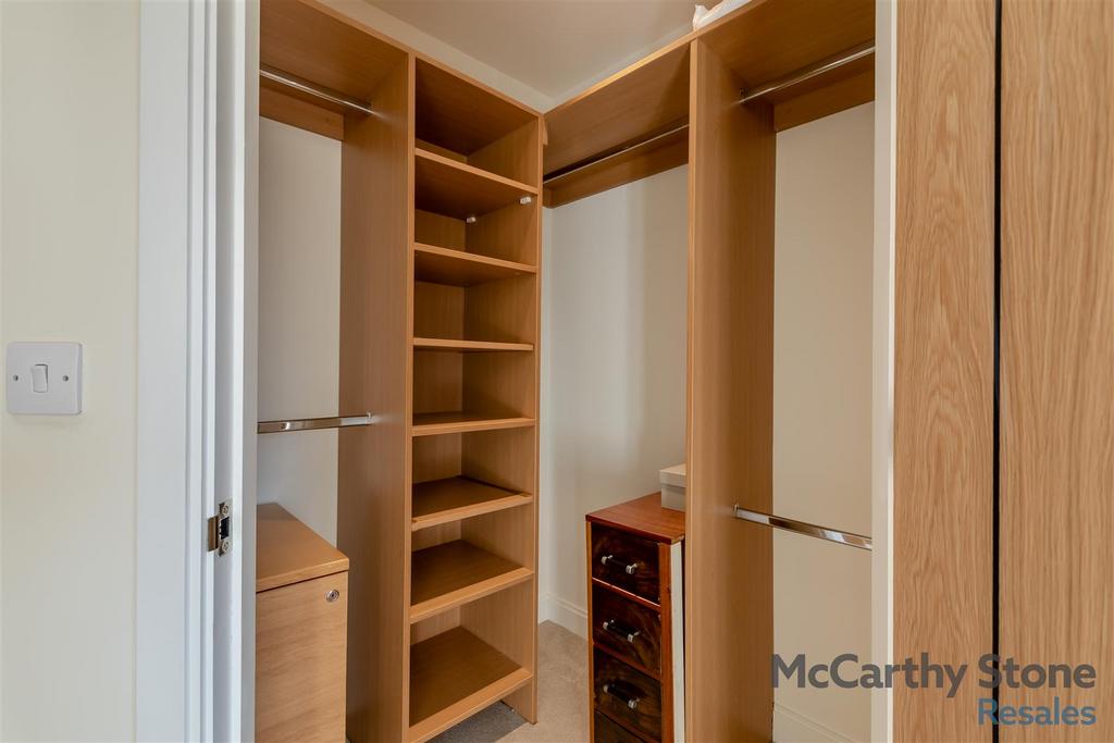 8638982-interior20.jpg