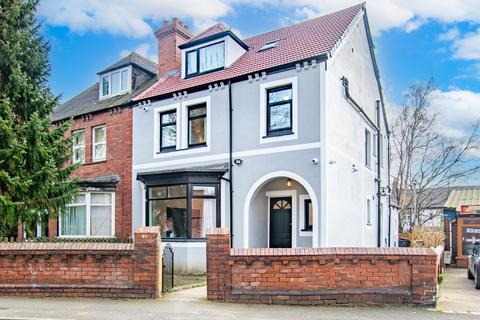 6 bedroom semi-detached house for sale, St. Michaels Lane, Leeds LS6