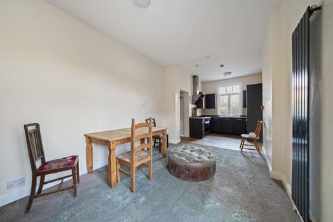 3 bedroom flat for sale, Charleville Circus, London